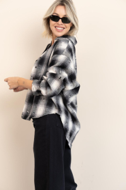 Co'Couture |  Checkered blouse Moby | grey | Picture 7