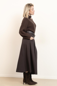 Co'Couture |  Maxi skirt with pleats Luna | brown | Picture 6