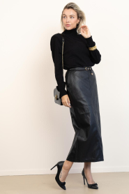 Co'Couture |  Faux leather pencil skirt Gitt | black | Picture 4