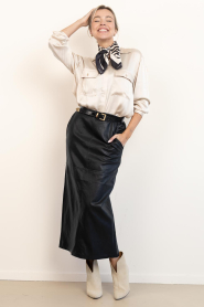 Co'Couture |  Faux leather pencil skirt Gitt | black | Picture 3