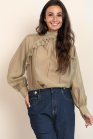 Second Female |  Lyocell top with ruffles Kannika | beige | Picture 2