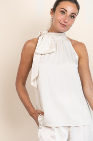 Second Female |  Viscose blend top Kura | natural | Picture 5