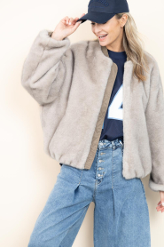 Alter Ego :  Reversible mink bomber jacket Pearl | natural - img4