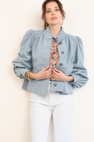 Ibana :  Suede top/jacket with puffed sleeves Taimia | blue - img2