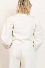 Ibana |  Denim jacket with puffed sleeves Trania | natural | Picture 8