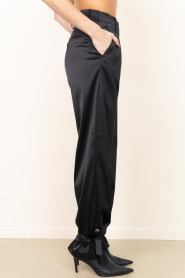 Dante6 |  Satin trousers with buttons Harron | black | Picture 5