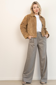 Haute L'Amitié :  Wide leg trousers Nicole | beige - img3