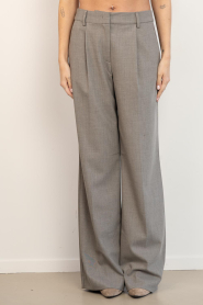 Haute L'Amitié :  Wide leg trousers Nicole | beige - img4