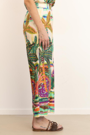 Lola Casademunt |  Pants with print Palmeras | multi | Picture 5