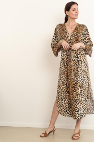 Lola Casademunt :  Maxi dress with print Club Leo | animal print - img2