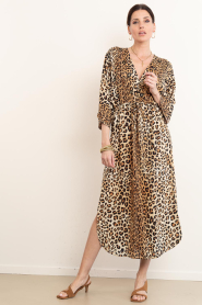 Lola Casademunt :  Maxi dress with print Club Leo | animal print - img6