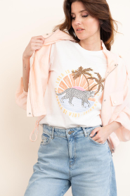 Lola Casademunt |  T-shirt with print Paradise | white | Picture 4