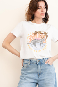 Lola Casademunt |  T-shirt with print Paradise | white | Picture 5