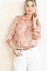 ba&sh |  Blouse with print Cornelia | pink | Picture 7