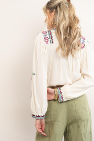 ba&sh :  Top with embroidery Tilt | natural - img8