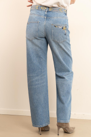 ba&sh |  Denim straight leg jeans with embroidery Rizie | blue | Picture 6