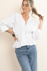 Copenhagen Muse |  Tailored top Poplin | White | Picture 2
