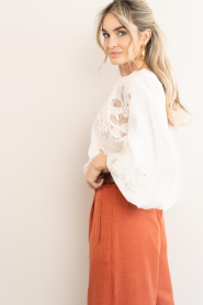 Copenhagen Muse :  Top with balloon sleeves and embroidery Molly | natural - img8