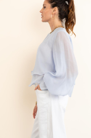 Copenhagen Muse :  Lyocell top with puff sleeves Tilly | blue - img10