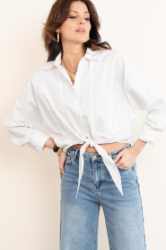 Janice :  Poplin blouse with tied detail David | white - img2