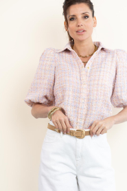 Janice |  Bouclé lurex blouse with puffed sleeves Lars | pink | Picture 7