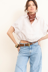Janice |  Cropped poplin striped blouse Cross | beige | Picture 5
