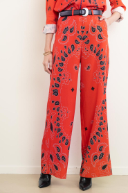 Badits :  Bandana print pants Almu | red - img5