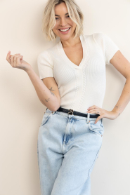 Est'Seven |  Stretch top with V-neck Emma | natural | Picture 5