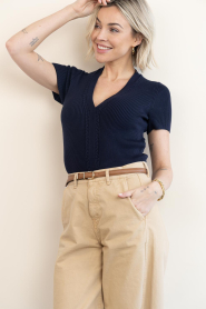 Est'Seven :  Stretch top with V-neck Emma | dark blue - img5