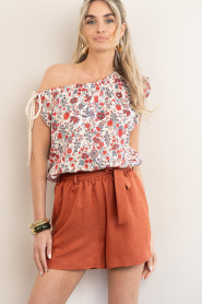 Est'Seven |  Shorts with belt Trinity | red | Picture 7