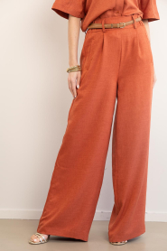 Est'Seven :  Wide leg trousers Jildau | red - img6