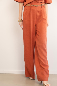 Est'Seven :  Wide leg trousers Jildau | red - img7