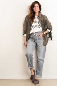 by-bar |  Sweater with text Malyn | natural | Picture 3