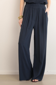 by-bar |  Viscose wide leg trousers Benji | dark blue | Picture 5
