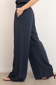 by-bar |  Viscose wide leg trousers Benji | dark blue | Picture 6
