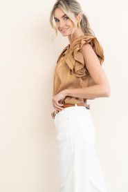 Aaiko |  Blouse with ruffles Gezana | camel | Picture 7