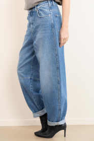 Aaiko :  Barrel jeans Sacha | blue - img5