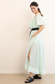 Copenhagen Muse |  Off-shoulder maxi dress Molly | light green | Picture 7