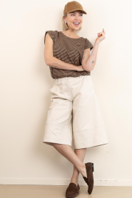 Copenhagen Muse |  Leather bermuda Royal | natural | Picture 7