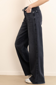 7 For All Mankind :  Wide leg jeans Lotta | black - img7