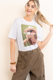 Elite Paris |  T-shirt with print Slow | white | Picture 4