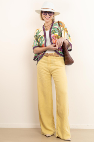 Lois Jeans |  Wide leg linen pants Skater L32 | yellow | Picture 3