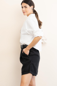 Lois Jeans |  Linen short Saya | black | Picture 7