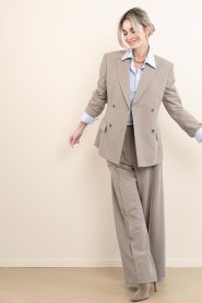 Herskind |  Double breasted blazer Laila | beige | Picture 3