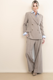 Herskind |  Double breasted blazer Laila | beige | Picture 10