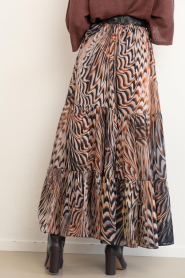 Devotion |  Maxi skirt with print Chloe | brown | Picture 9