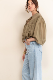 Devotion |  Cotton blouse Bloom | green | Picture 7