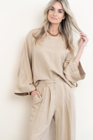 Devotion :  Linen mix top Liora | beige - img2