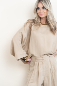 Devotion :  Linen mix top Liora | beige - img6