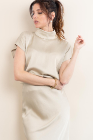 Drykorn |  Satin top Alaria | beige | Picture 2